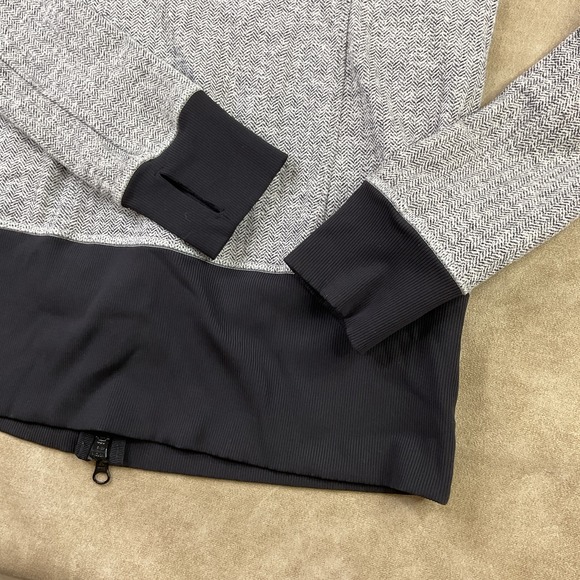 Lululemon Asana Jacket Herringbone Long Sleeve Full Zip Thumb Holes Women Sz 6 - Picture 3 of 9